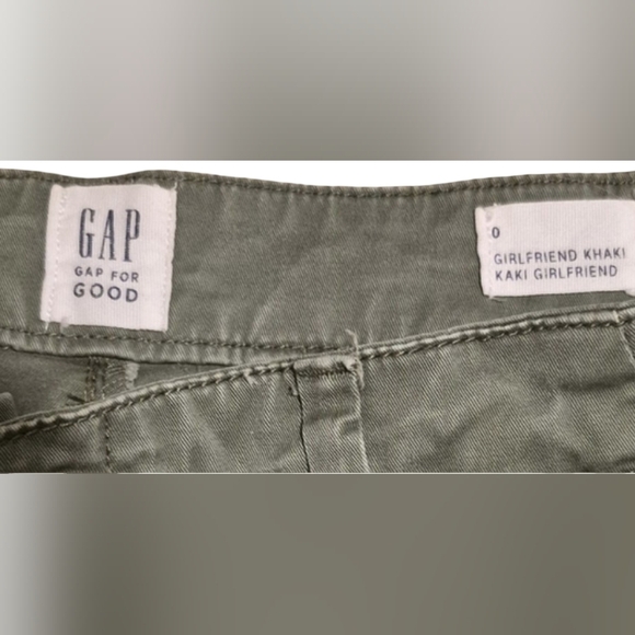 GAP Girlfriend Khaki - Picture 2 of 3